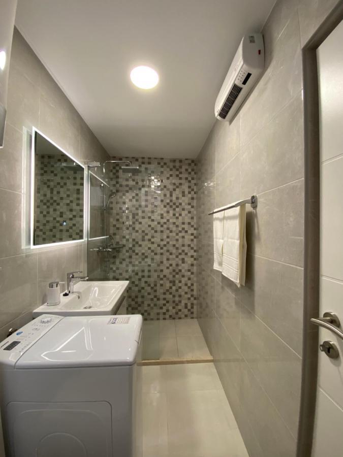 City Center Gajac Novalja Exterior photo