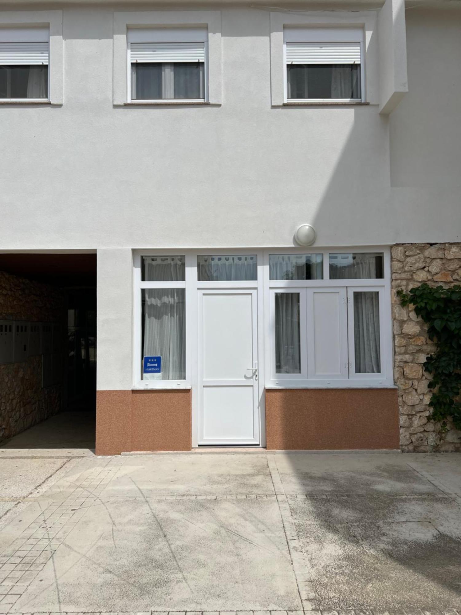 City Center Gajac Novalja Exterior photo